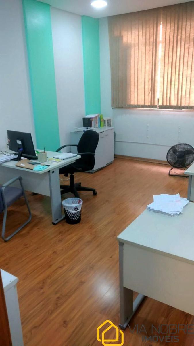 Sala, Centro