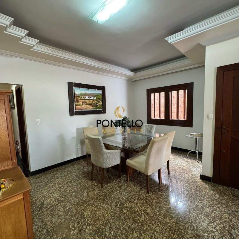 Casa, Santa Maria, 3 Quartos, 3 Vagas, 1 Suíte