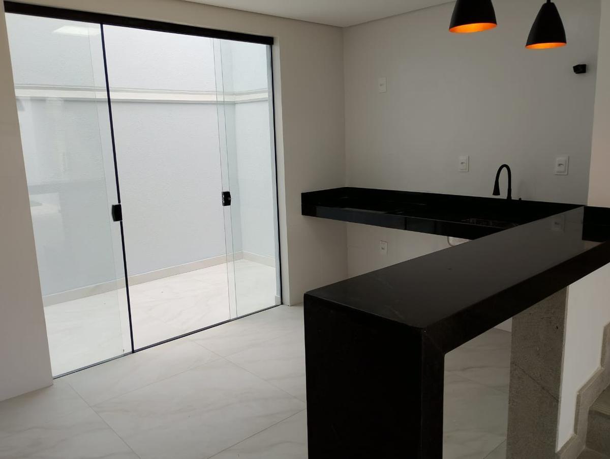 Casa, Planalto, 3 Quartos, 1 Vaga, 1 Suíte