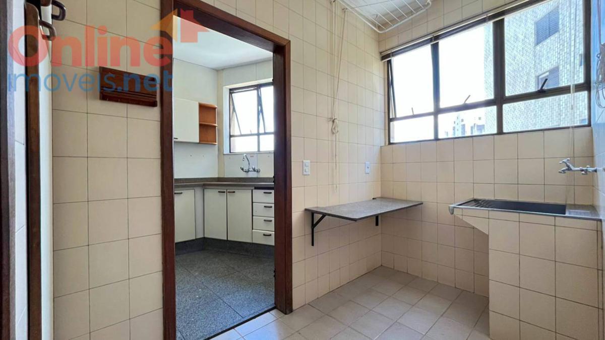 Apartamento, Cruzeiro, 4 Quartos, 0 Vaga, 1 Suíte