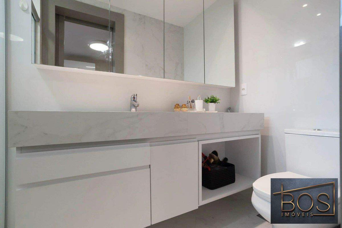 Apartamento, Funcionários, 2 Quartos, 2 Vagas, 2 Suítes