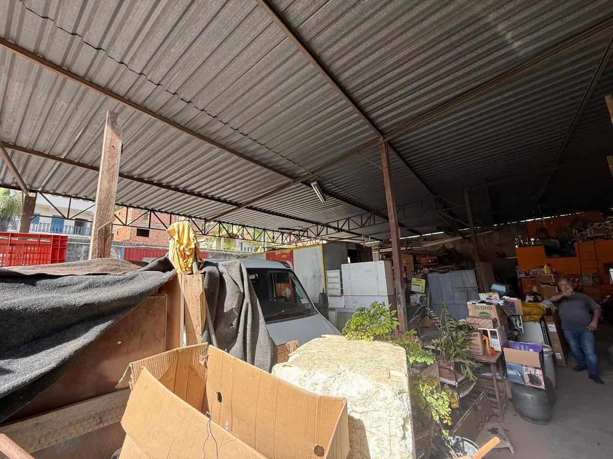 Galpão, Santa Cruz, 0 Quarto, 0 Vaga