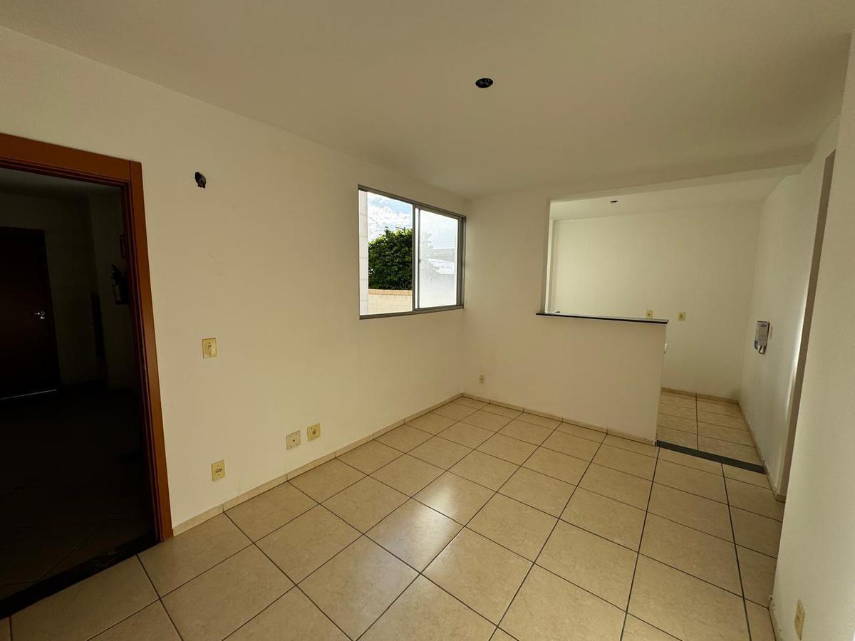 Apartamento, Laranjeiras, 2 Quartos, 1 Vaga