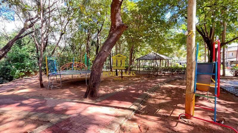 Casa, Buritis, 4 Quartos, 2 Vagas, 1 Suíte