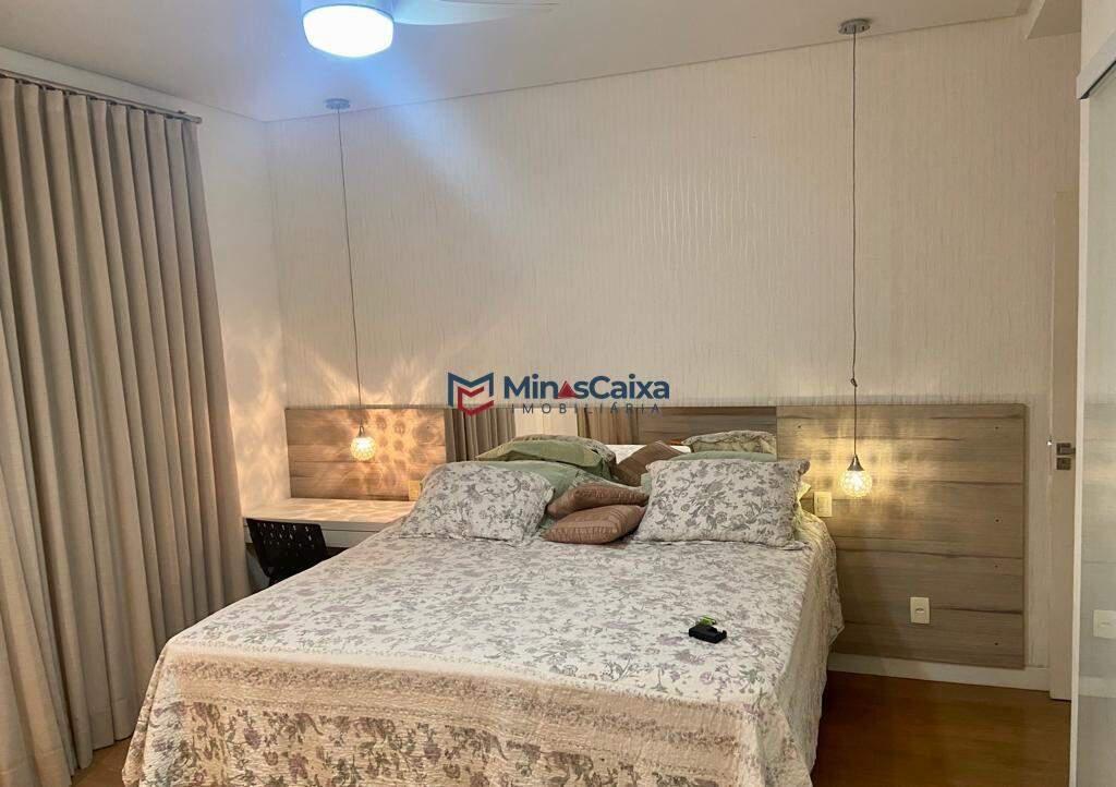 Casa, Santa Maria, 4 Quartos, 3 Vagas, 2 Suítes