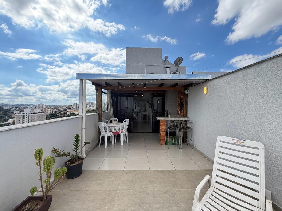Cobertura, Paquetá, 2 Quartos, 2 Vagas, 1 Suíte