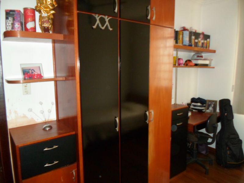 Casa, Castelo, 4 Quartos, 4 Vagas, 1 Suíte