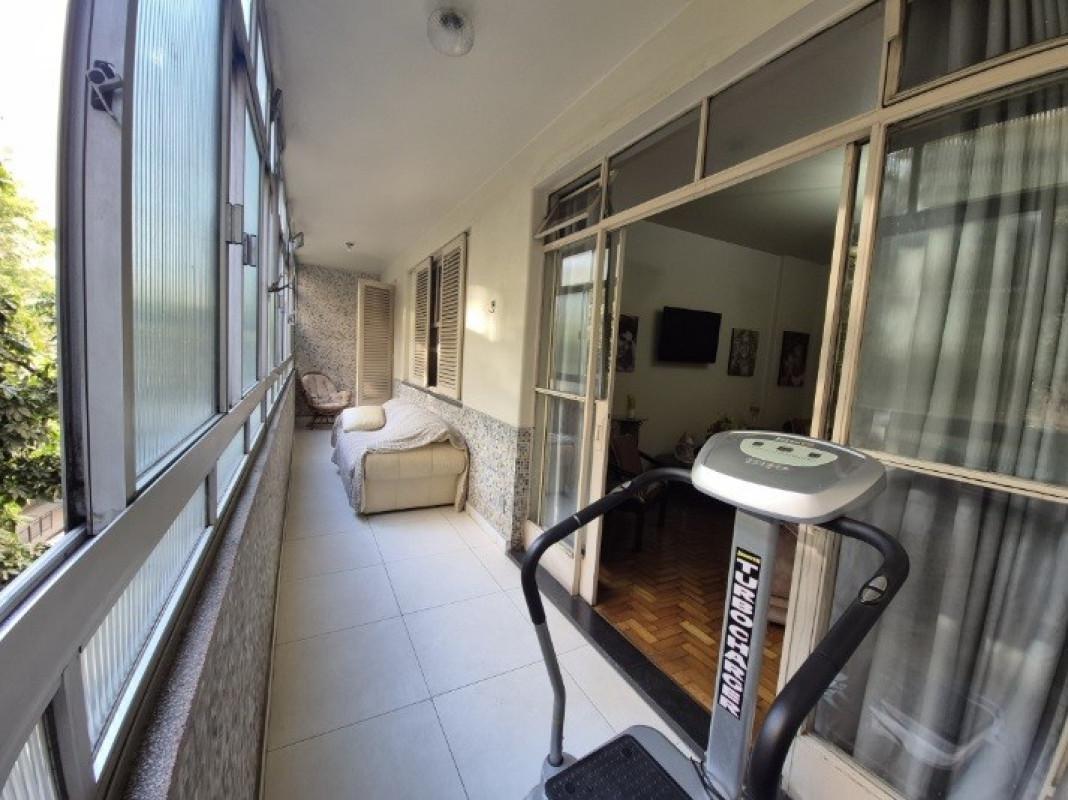Apartamento, Centro, 4 Quartos, 0 Vaga, 1 Suíte