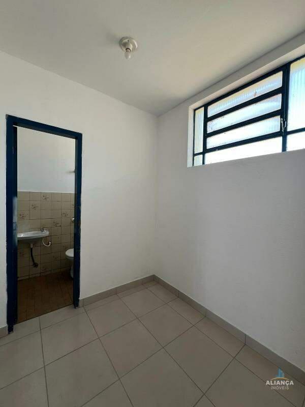 Sala, Centro, 0 Quarto, 0 Vaga