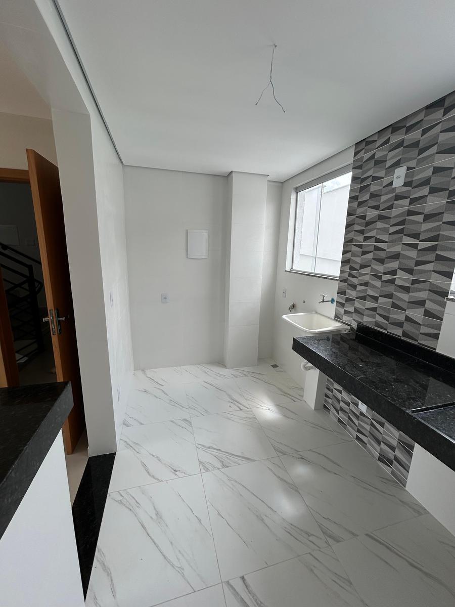 Apartamento, Coqueiros, 2 Quartos, 1 Vaga, 1 Suíte