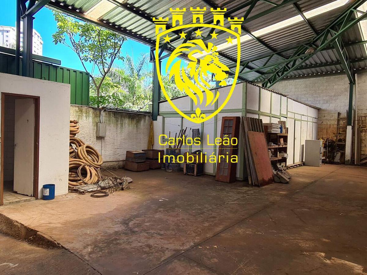 Galpão, Palmeiras, 0 Quarto, 20 Vagas