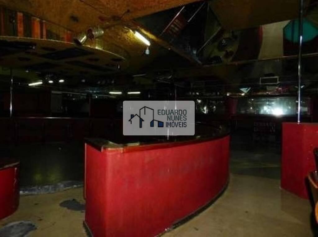 Casa, Funcionários, 4 Quartos, 0 Vaga