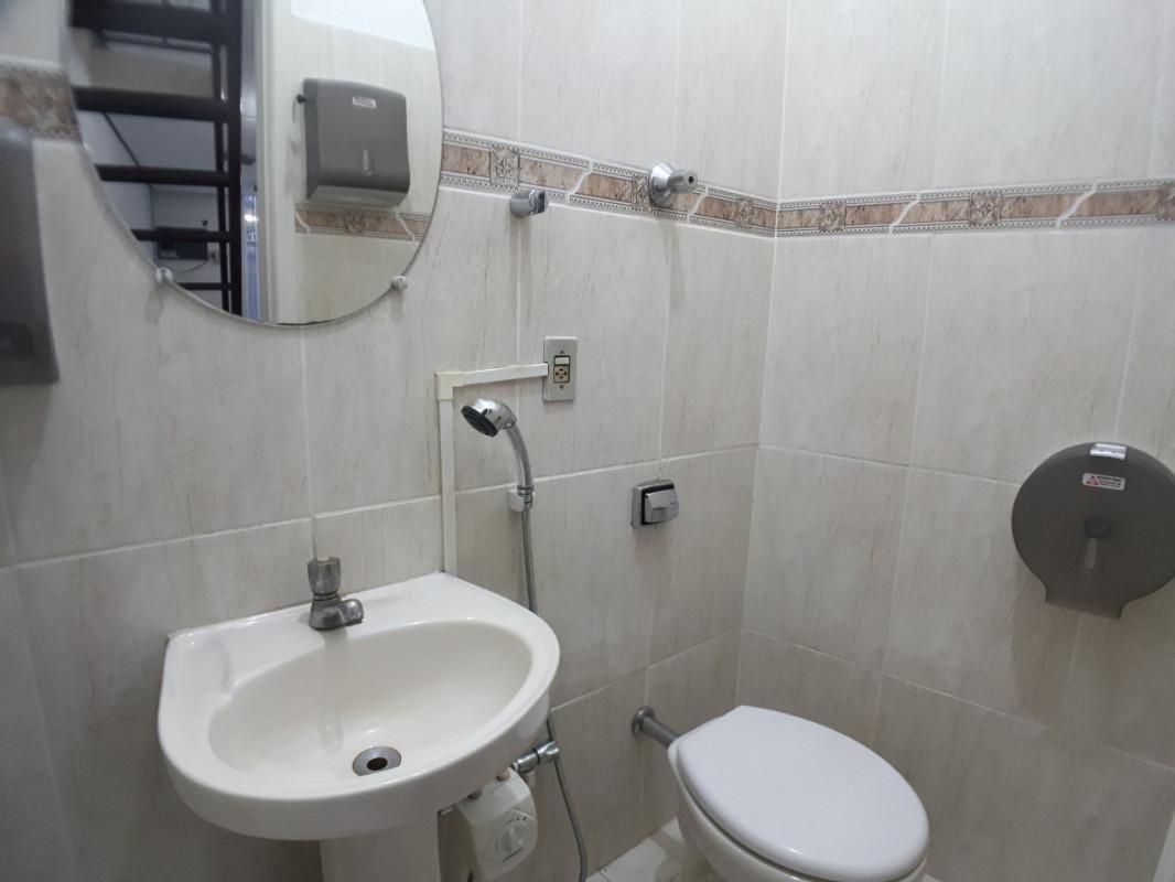 Sala, Cidade Nova, 0 Quarto, 0 Vaga