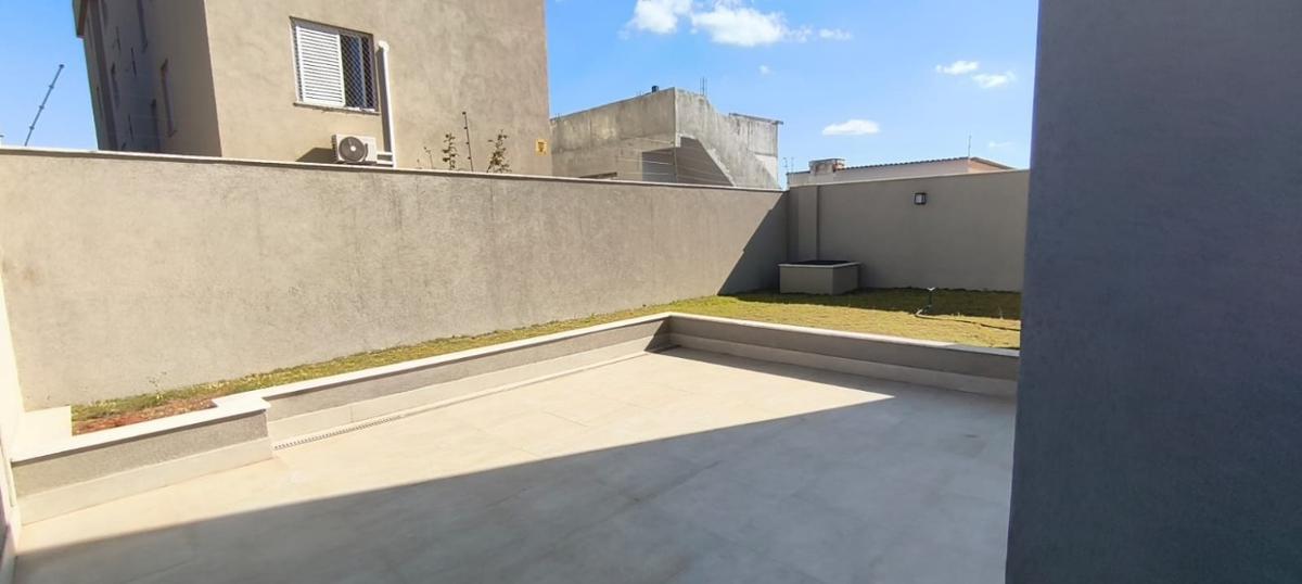 Apartamento, Esplanada, 3 Quartos, 2 Vagas, 1 Suíte