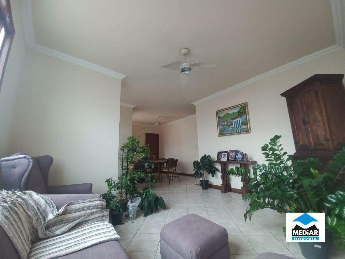 Casa, Jardim Atlântico, 4 Quartos, 2 Vagas, 1 Suíte