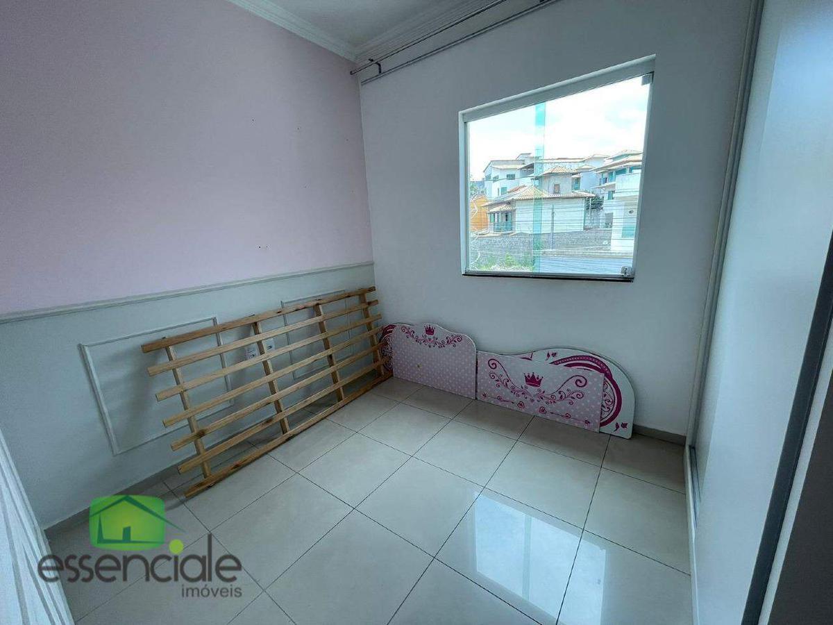 Casa, Europa, 3 Quartos, 2 Vagas, 1 Suíte