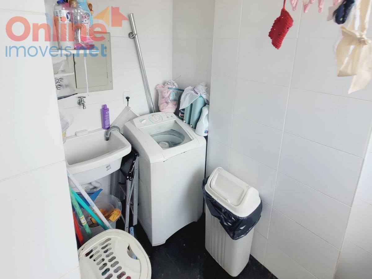 Apartamento, Fernão Dias, 3 Quartos, 0 Vaga, 1 Suíte