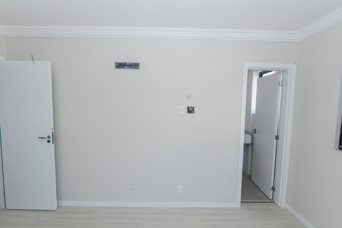 Apartamento, Sagrada Família, 3 Quartos, 2 Vagas, 1 Suíte