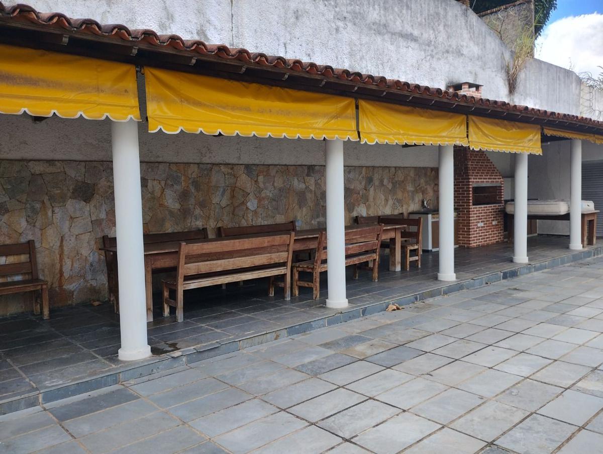 Casa, São José (pampulha), 4 Quartos, 7 Vagas, 4 Suítes