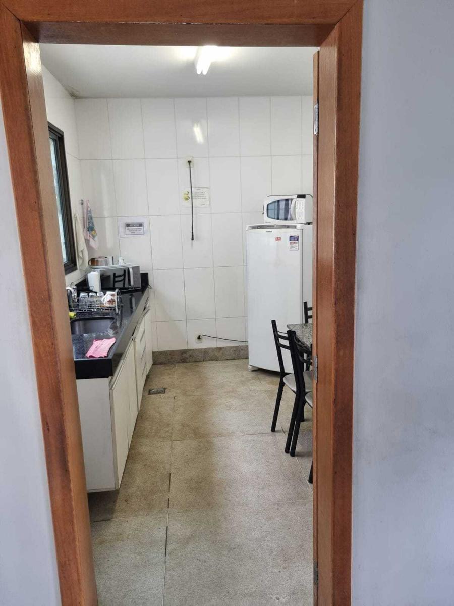 Galpão, Caiçaras, 5 Quartos, 40 Vagas, 3 Suítes
