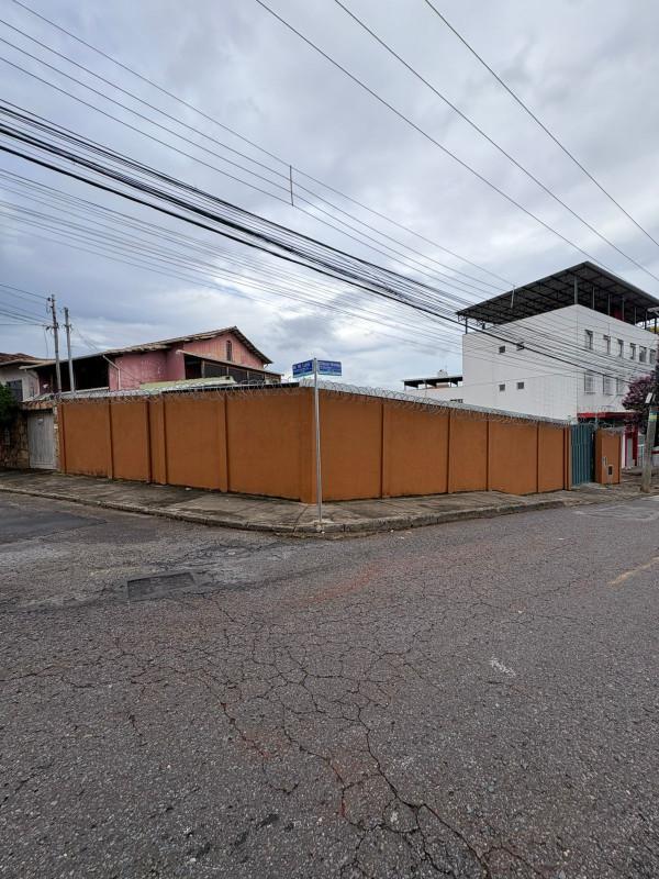 Galpão, Dona Clara, 0 Quarto, 0 Vaga