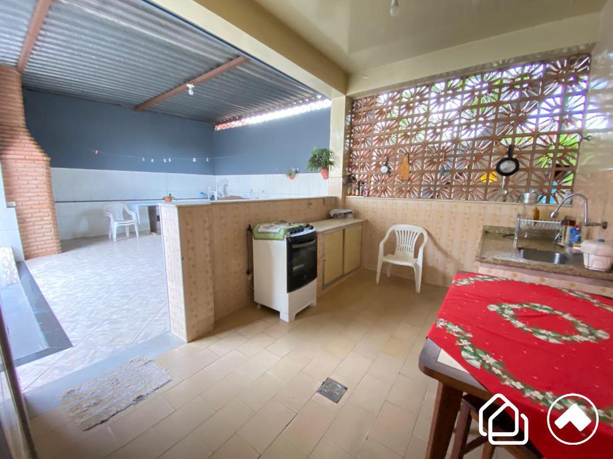 Casa, Dom Bosco, 3 Quartos, 8 Vagas