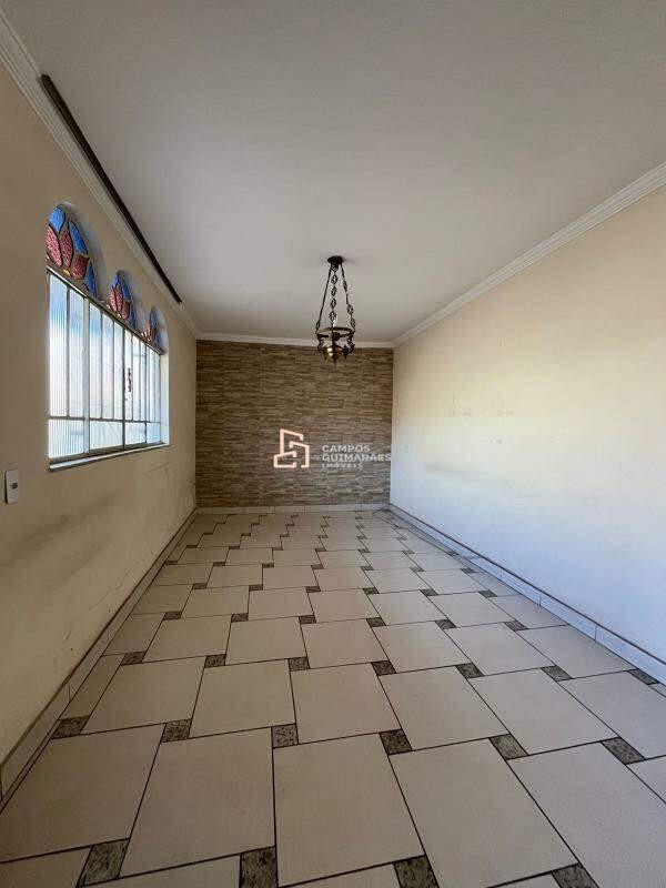 Casa, Coqueiros, 4 Quartos, 5 Vagas, 1 Suíte