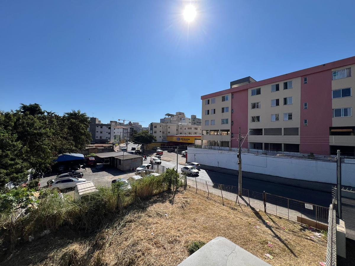 Andar, Estoril, 0 Quarto, 17 Vagas