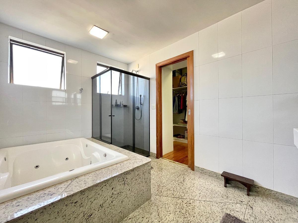 Apartamento, Castelo, 4 Quartos, 2 Vagas, 2 Suítes