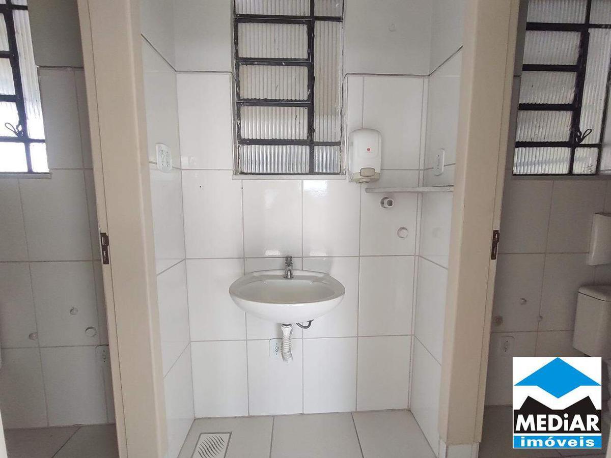 Sala, Centro, 0 Quarto, 0 Vaga