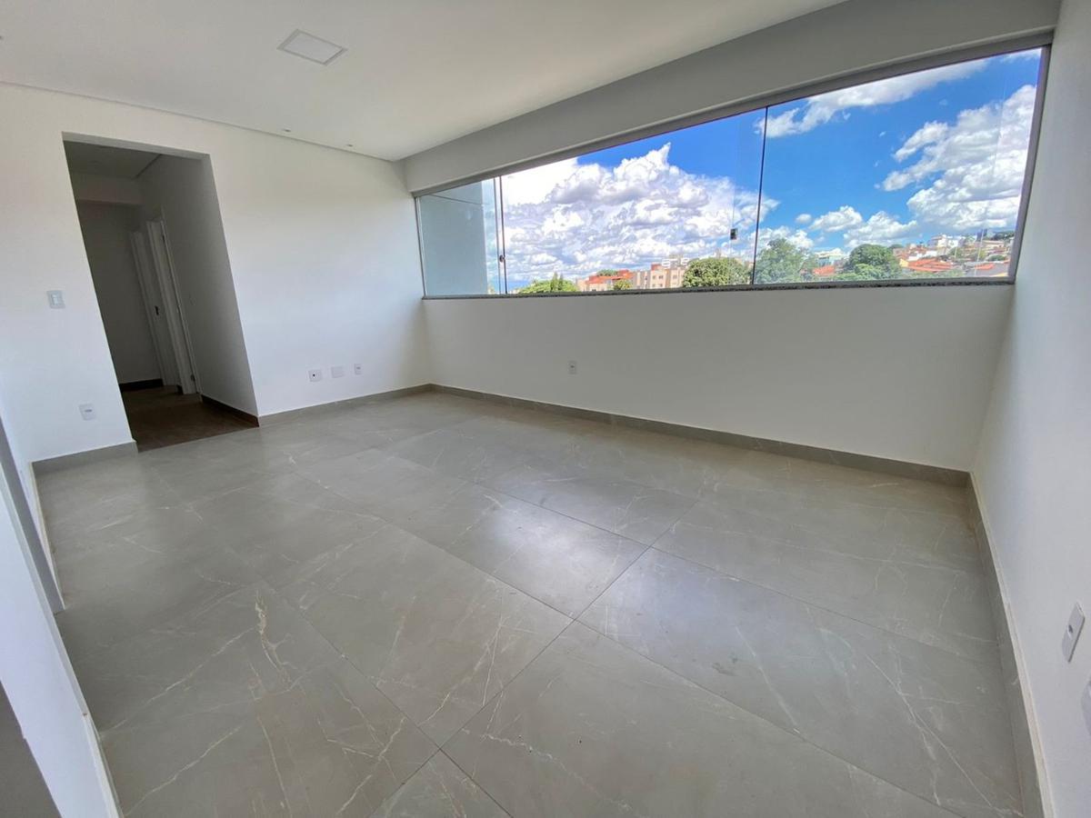 Apartamento, Candelária, 3 Quartos, 2 Vagas, 1 Suíte