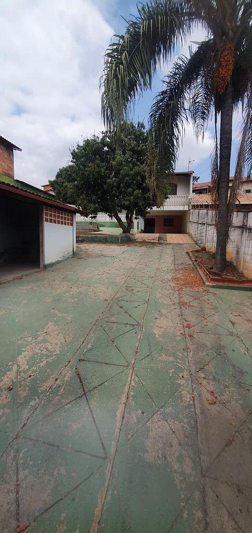 Casa, Colonial, 7 Quartos, 10 Vagas, 2 Suítes