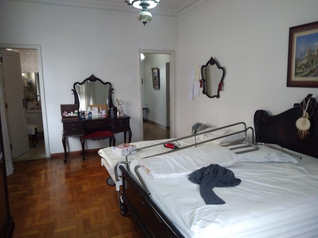 Casa, Prado, 4 Quartos, 2 Vagas, 1 Suíte