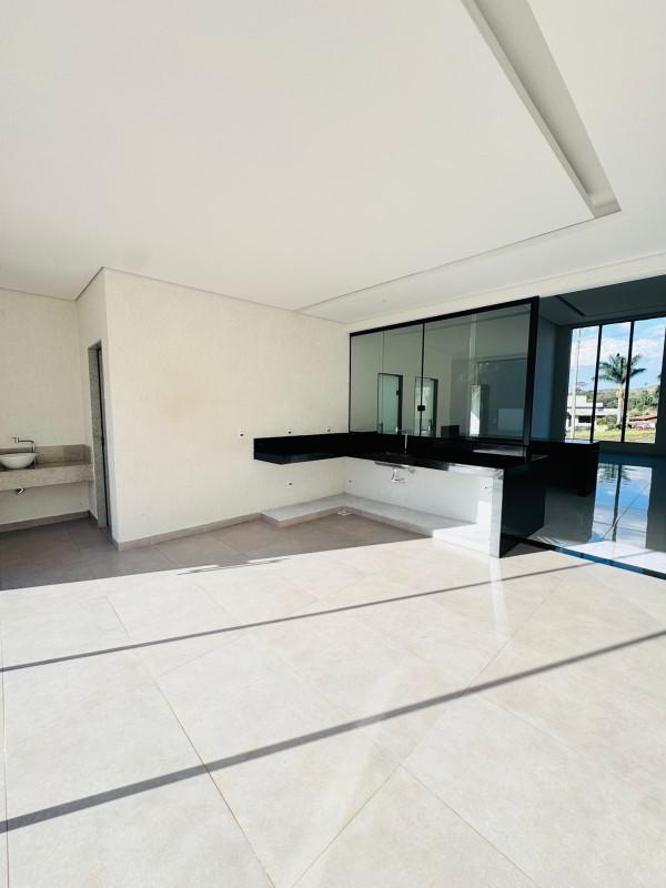 Casa, Serra dos Bandeirantes, 3 Quartos, 2 Vagas, 1 Suíte