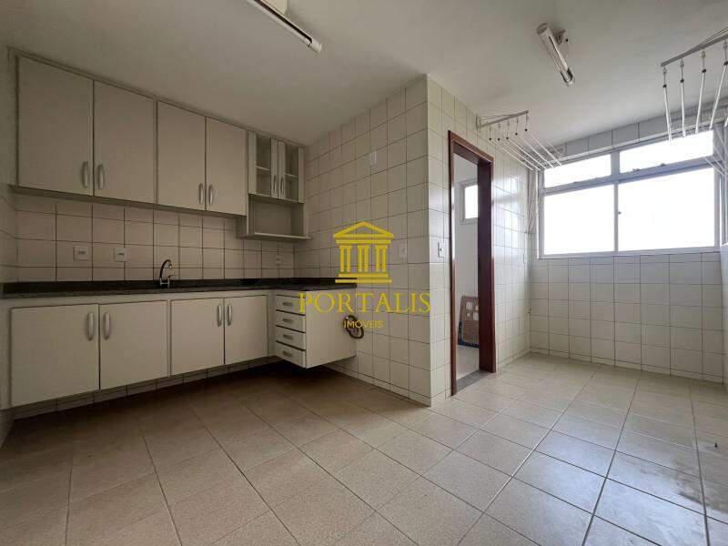 Apartamento, Funcionários, 3 Quartos, 2 Vagas, 1 Suíte