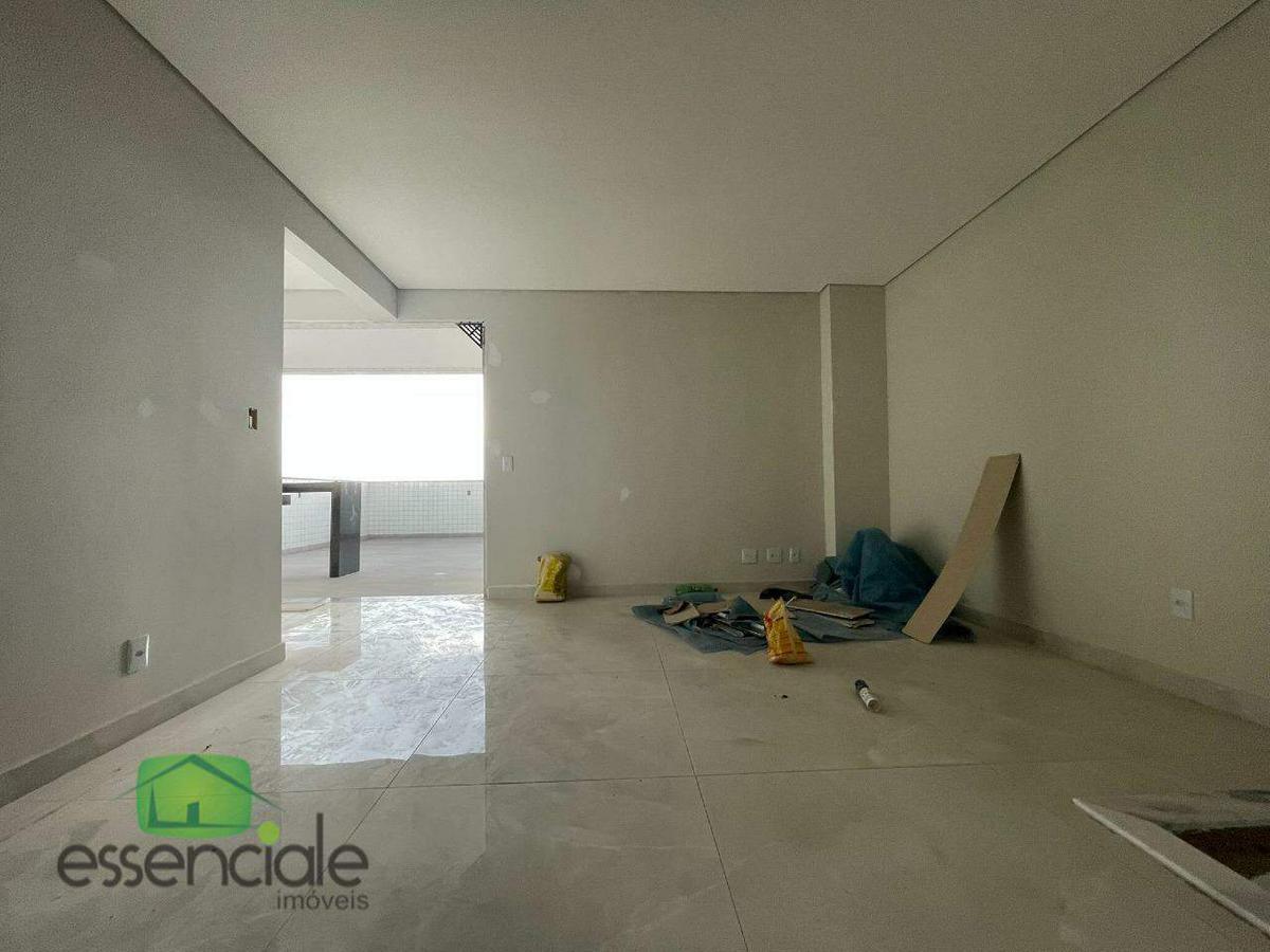 Cobertura, Santa Cruz Industrial, 4 Quartos, 3 Vagas