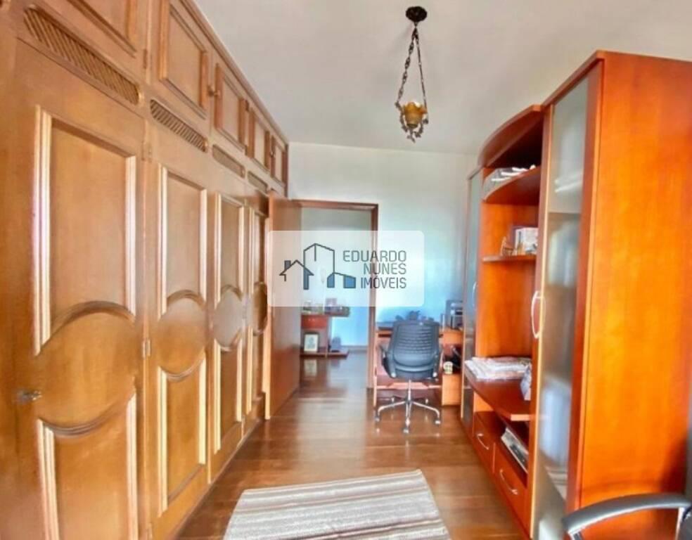 Casa, Mangabeiras, 5 Quartos, 4 Vagas, 2 Suítes