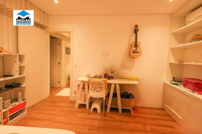 Casa, Mangabeiras, 4 Quartos, 4 Vagas, 1 Suíte