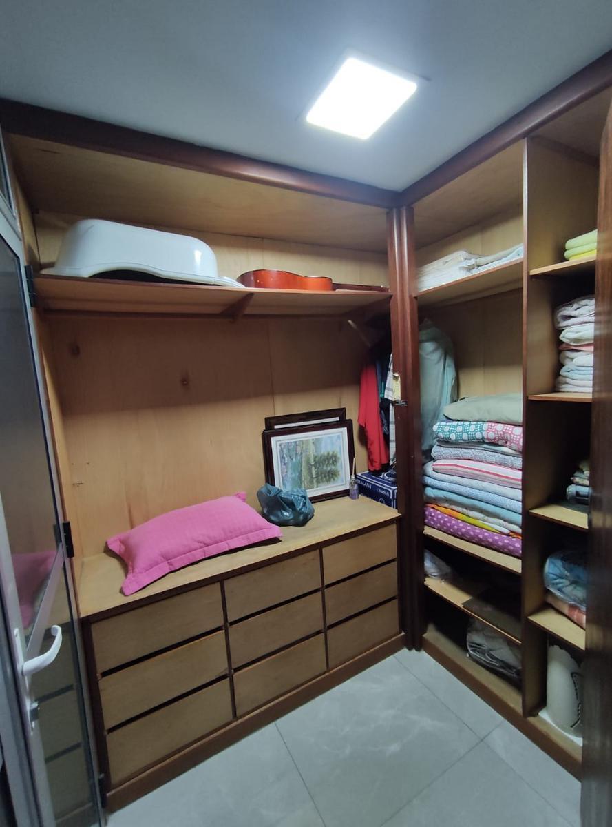 Casa, Aparecida, 5 Quartos, 3 Vagas, 2 Suítes