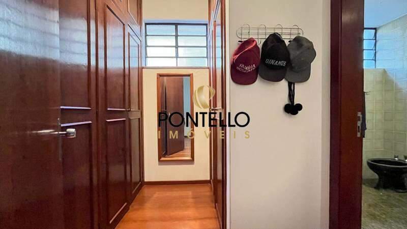 Casa, Comiteco, 4 Quartos, 3 Vagas, 2 Suítes