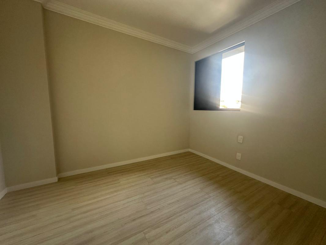 Apartamento, Sagrada Família, 3 Quartos, 2 Vagas, 1 Suíte