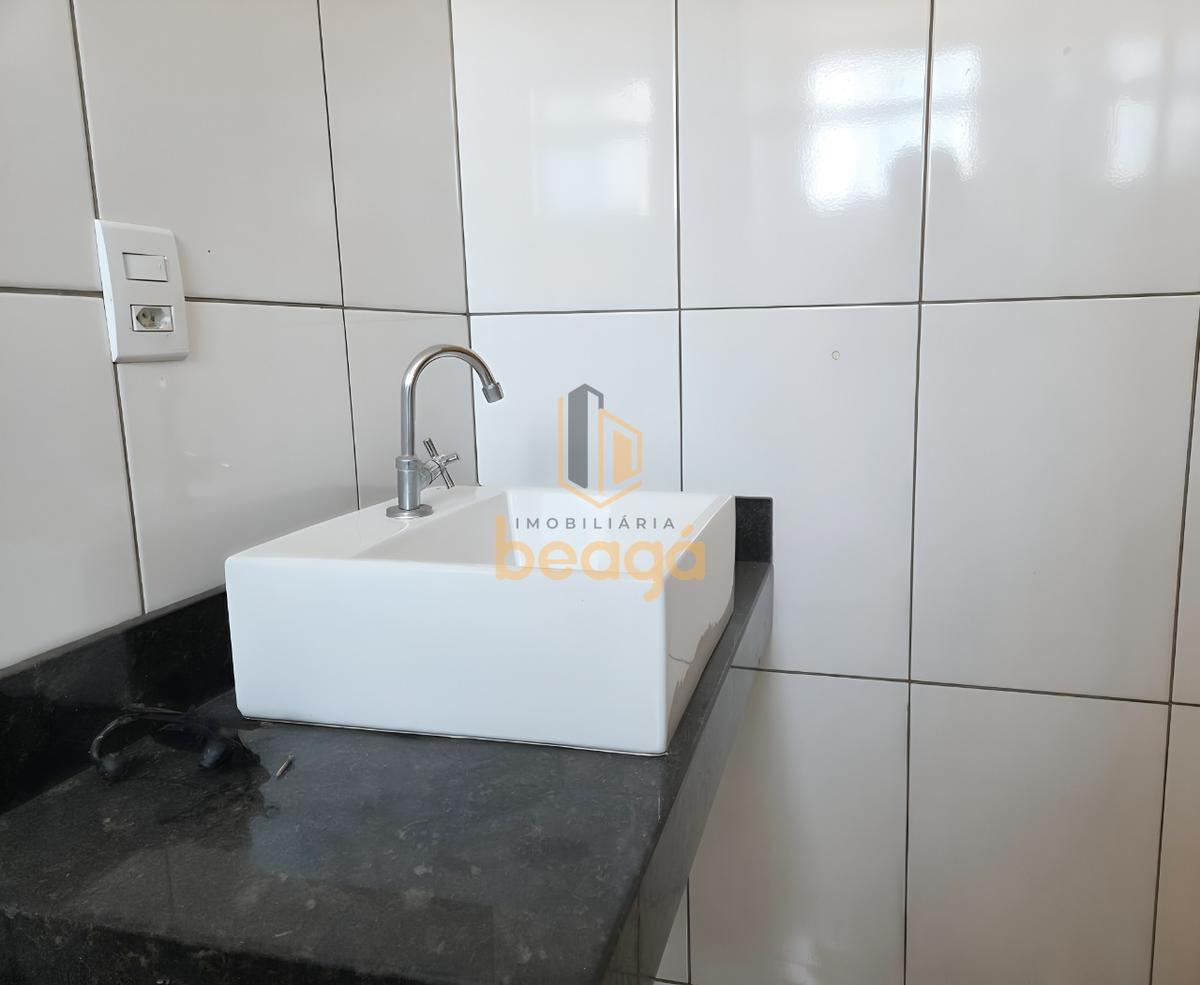 Cobertura, Coqueiros, 2 Quartos, 1 Vaga, 1 Suíte