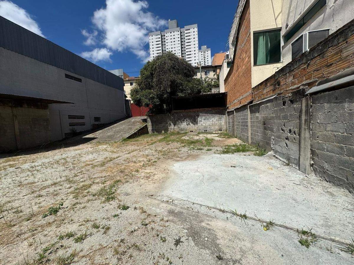 Galpão, Betânia, 1 Quarto, 40 Vagas