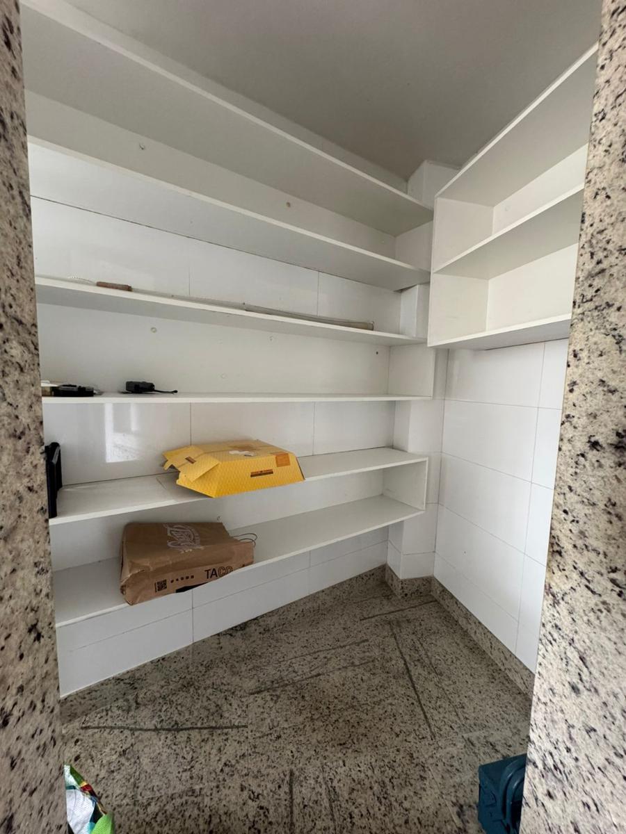 Casa, São Lucas, 4 Quartos, 3 Vagas, 1 Suíte