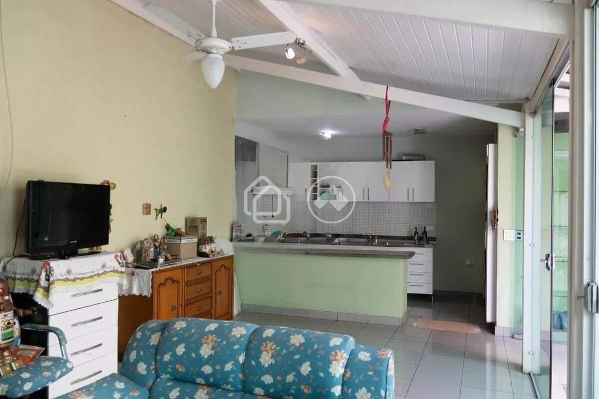 Casa, Carlos Prates, 2 Quartos, 4 Vagas