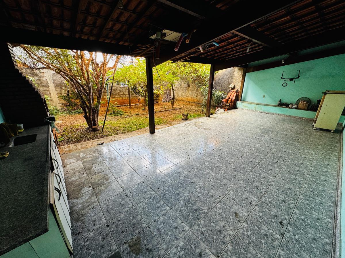 Casa, Jardim Atlântico, 5 Quartos, 4 Vagas, 1 Suíte