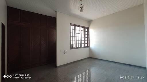 Casa, Todos Os Santos, 5 Quartos, 2 Vagas, 1 Suíte