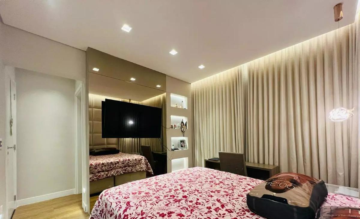 Cobertura, Jaraguá, 3 Quartos, 3 Vagas, 3 Suítes