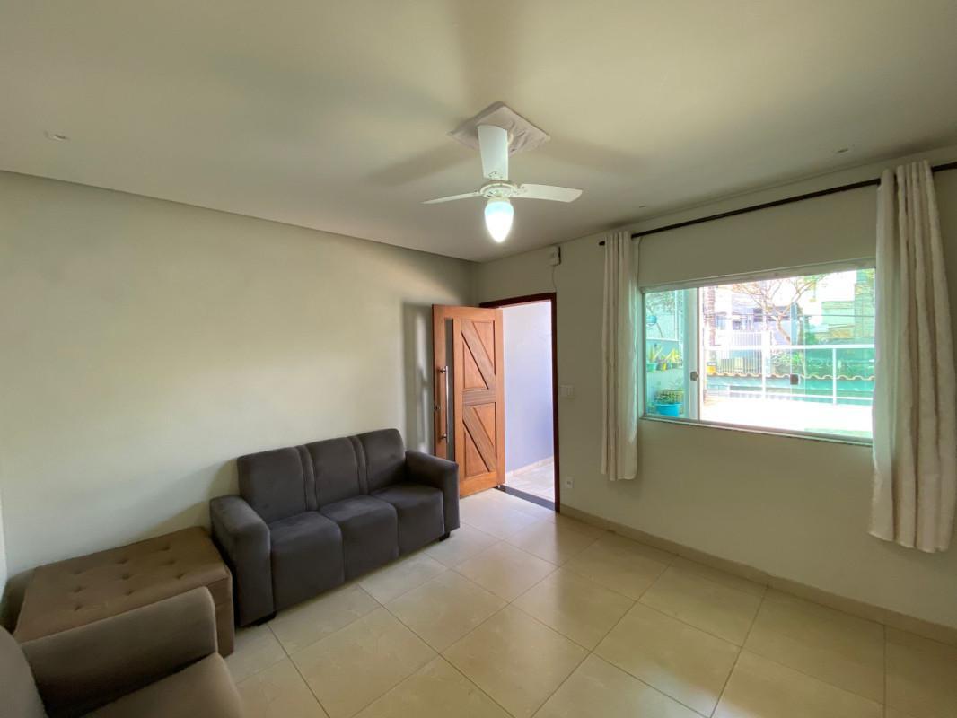 Casa, Alípio de Melo, 3 Quartos, 2 Vagas, 1 Suíte