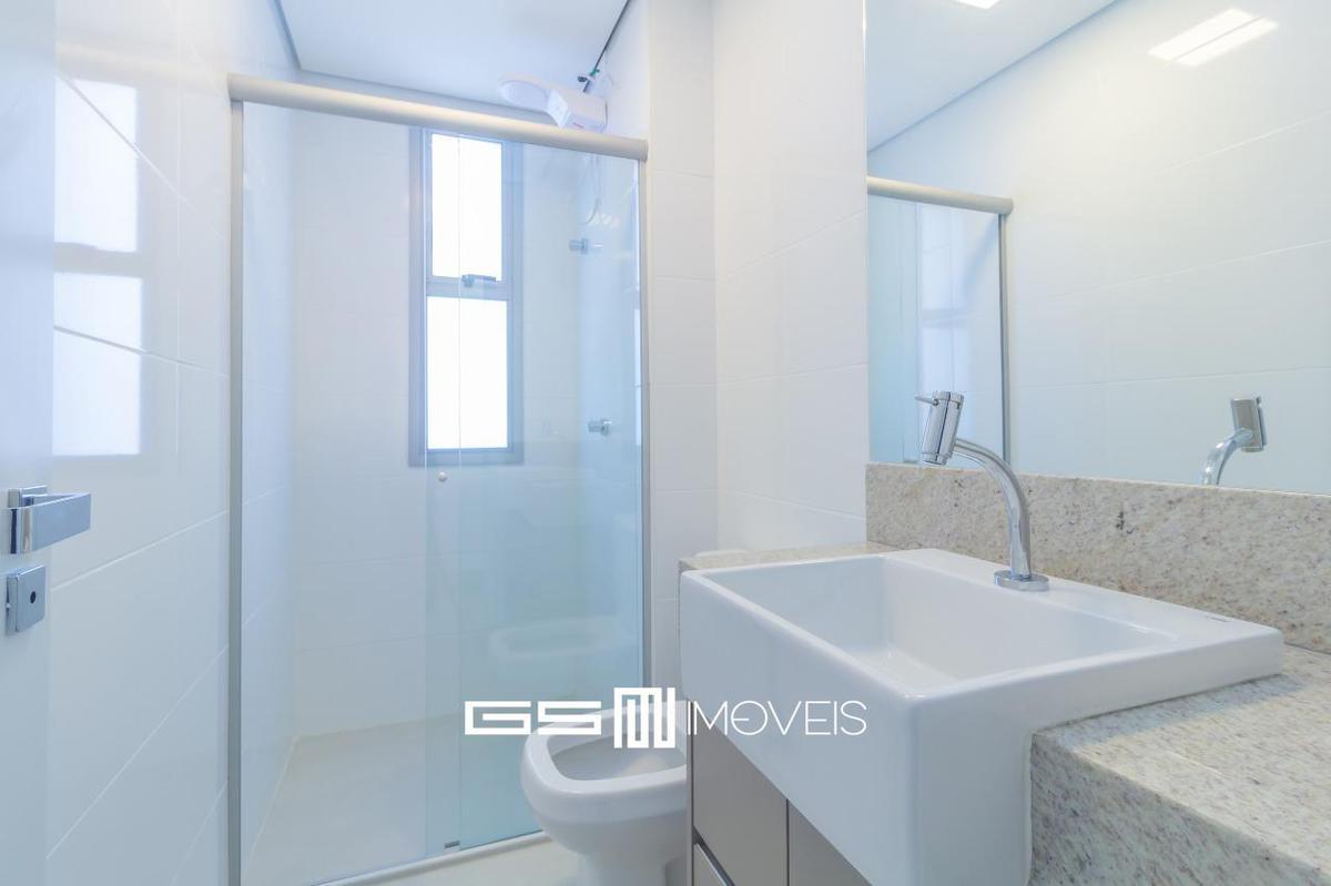 Apartamento, Sagrada Família, 3 Quartos, 2 Vagas, 1 Suíte